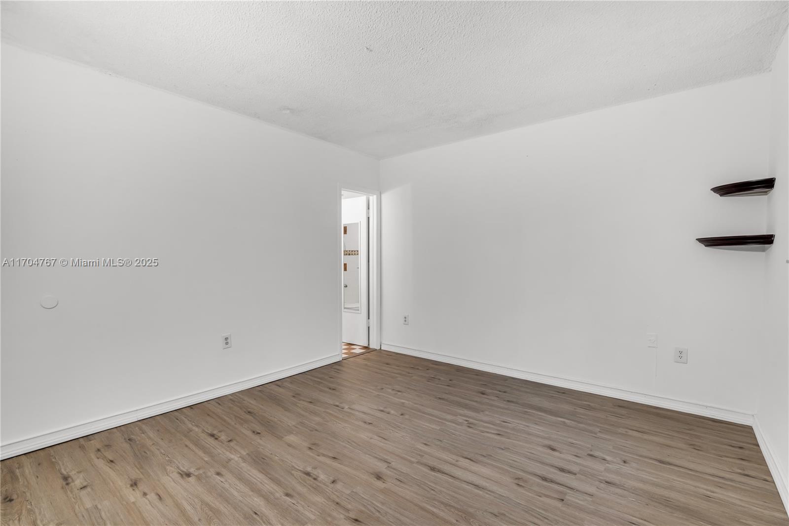 BELLA VENEZIA CONDO - Residential