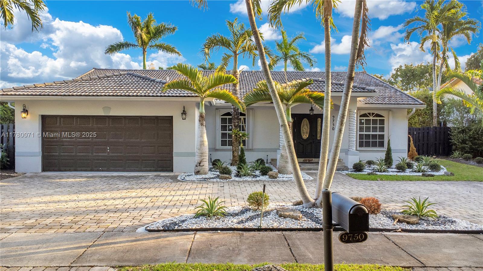 Property for Sale at 9750 Sw 92nd Ter, Miami, Broward County, Florida - Bedrooms: 4 
Bathrooms: 4  - $1,250,000