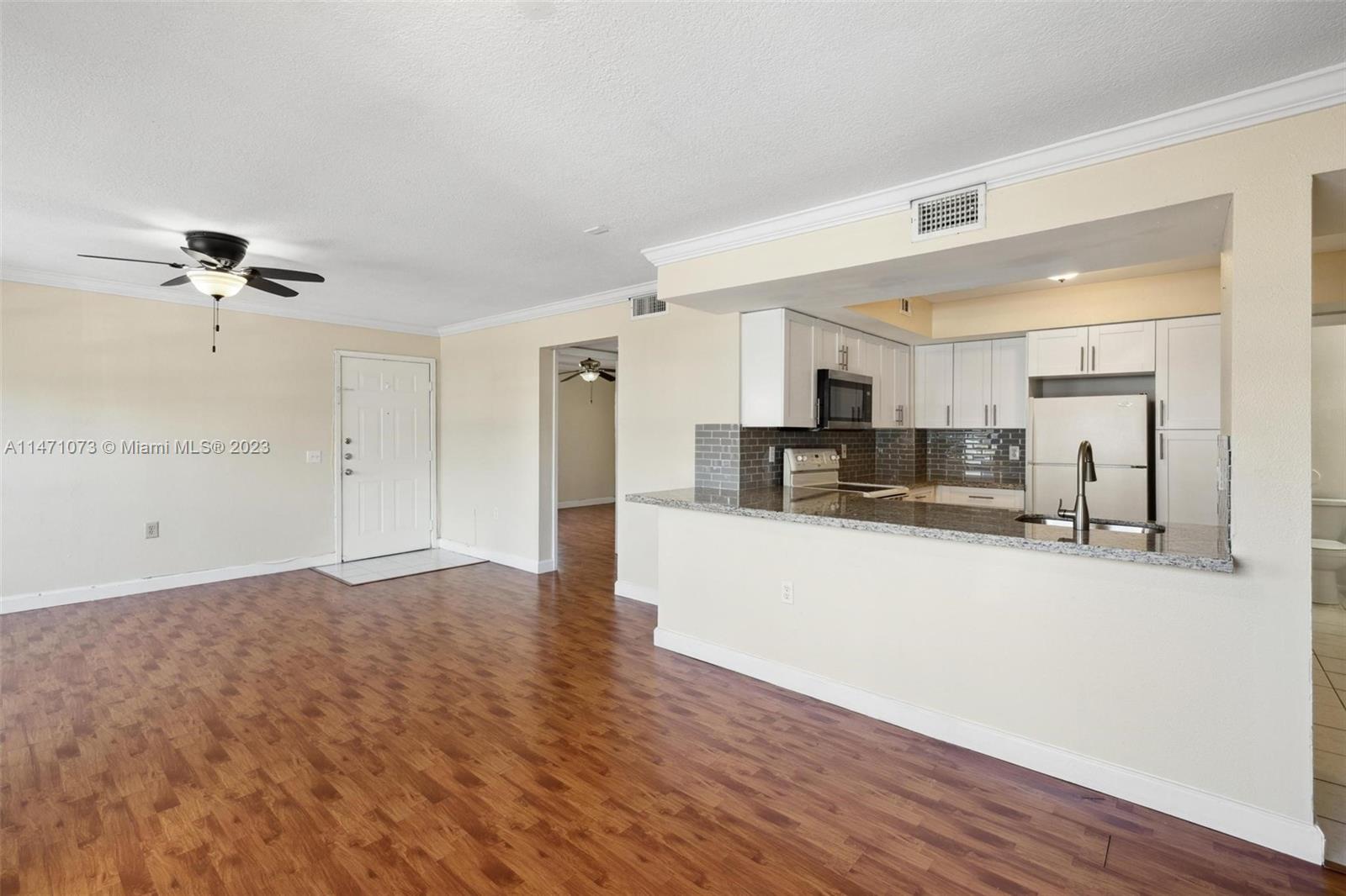 CORAL CLUB GARDEN VILLAS - Residential