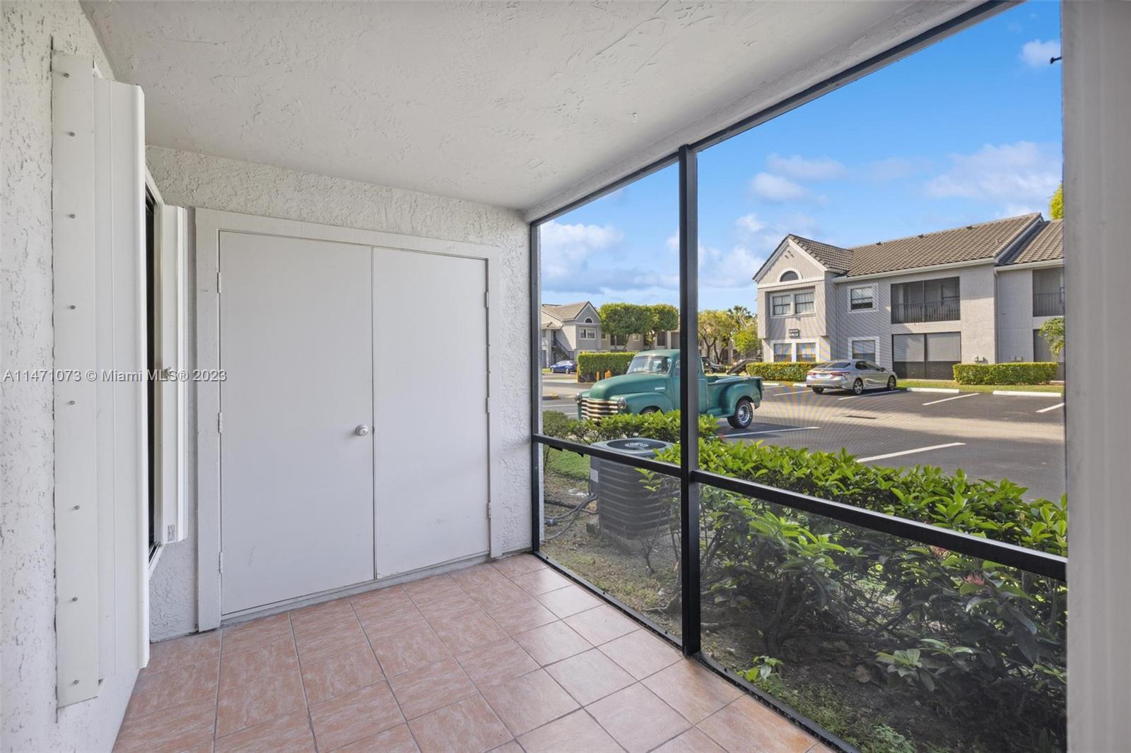 CORAL CLUB GARDEN VILLAS - Residential