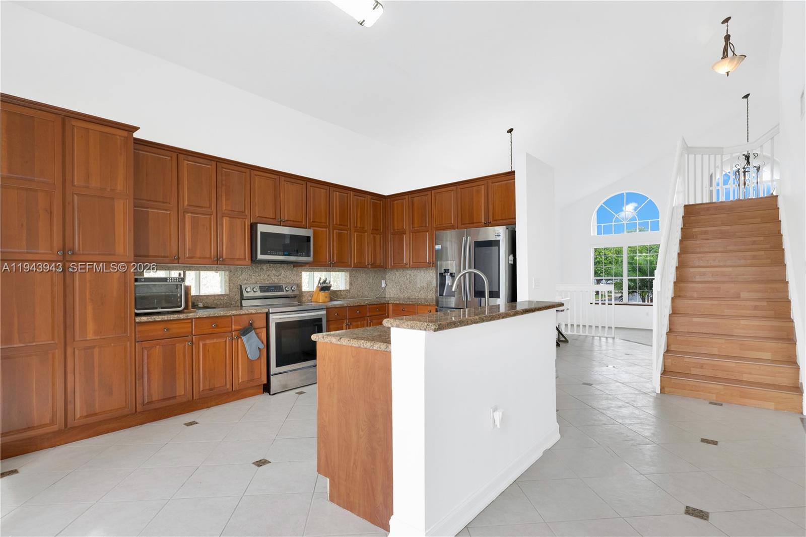 SILVER SHORES (PARCELS H - Residential