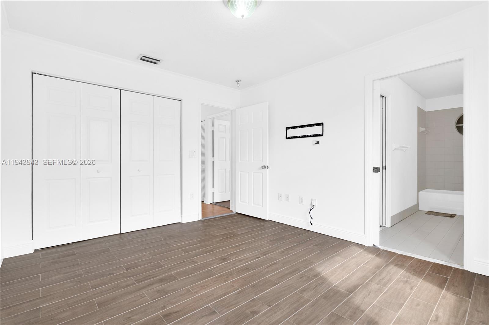 SILVER SHORES (PARCELS H - Residential