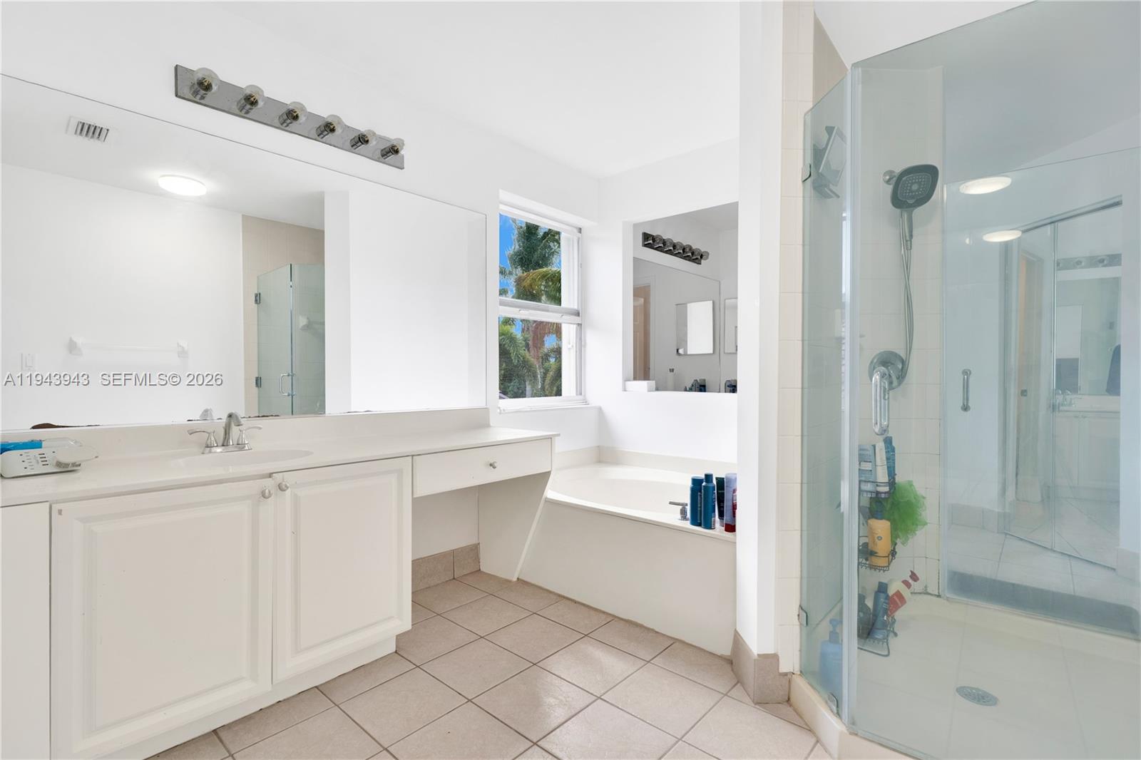 SILVER SHORES (PARCELS H - Residential