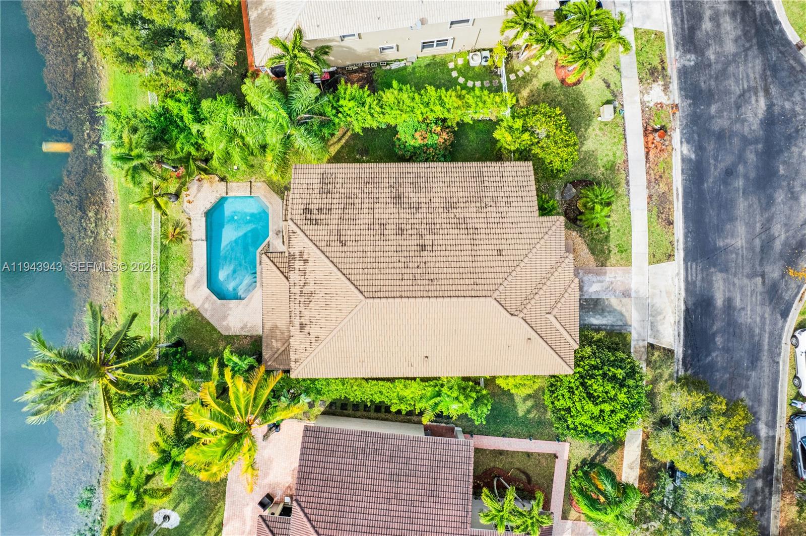 SILVER SHORES (PARCELS H - Residential