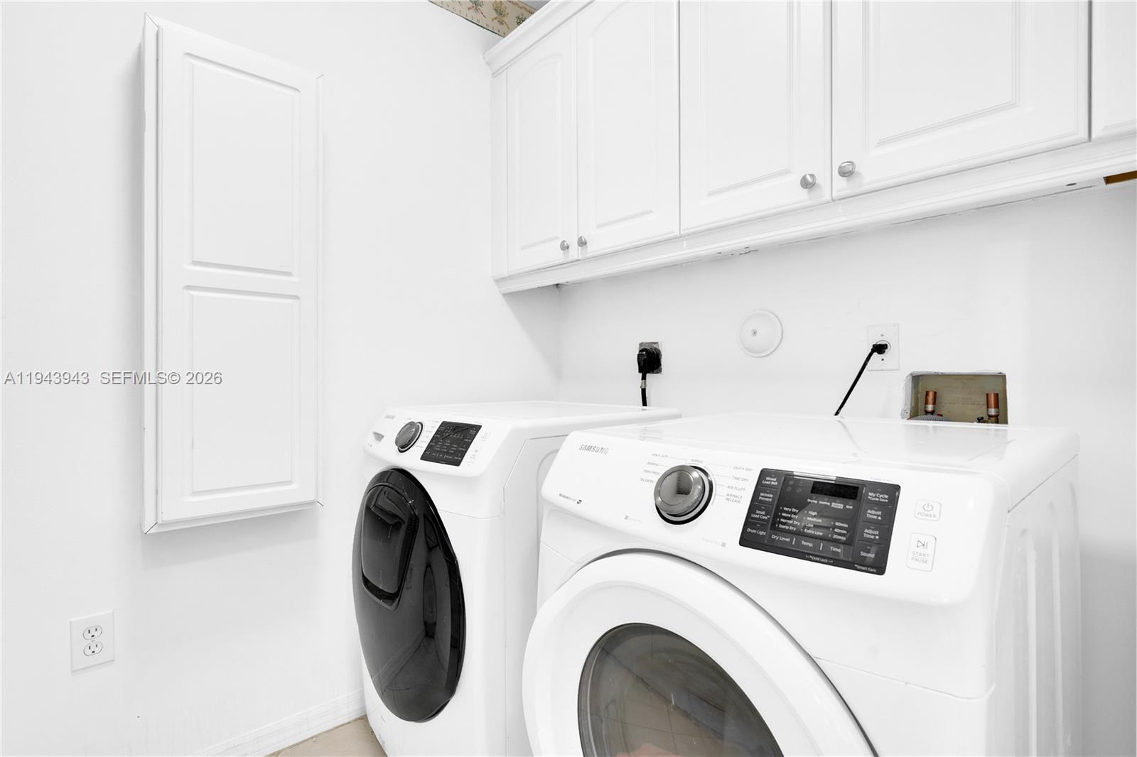 SILVER SHORES (PARCELS H - Residential