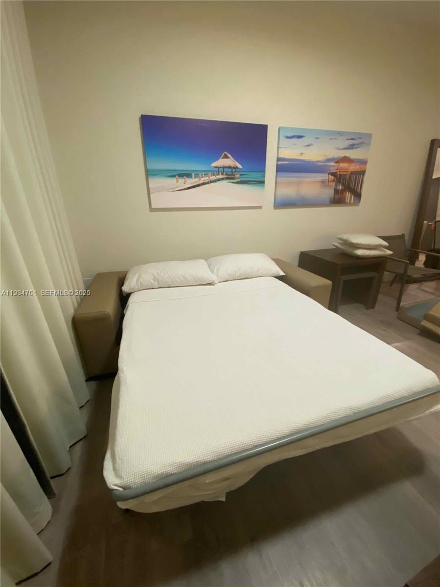 COSTA HOLLYWOOD CONDO - Residential