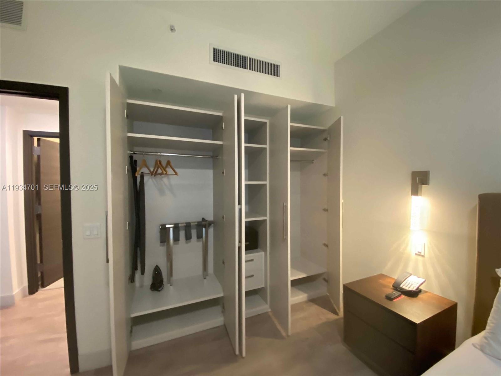 COSTA HOLLYWOOD CONDO - Residential