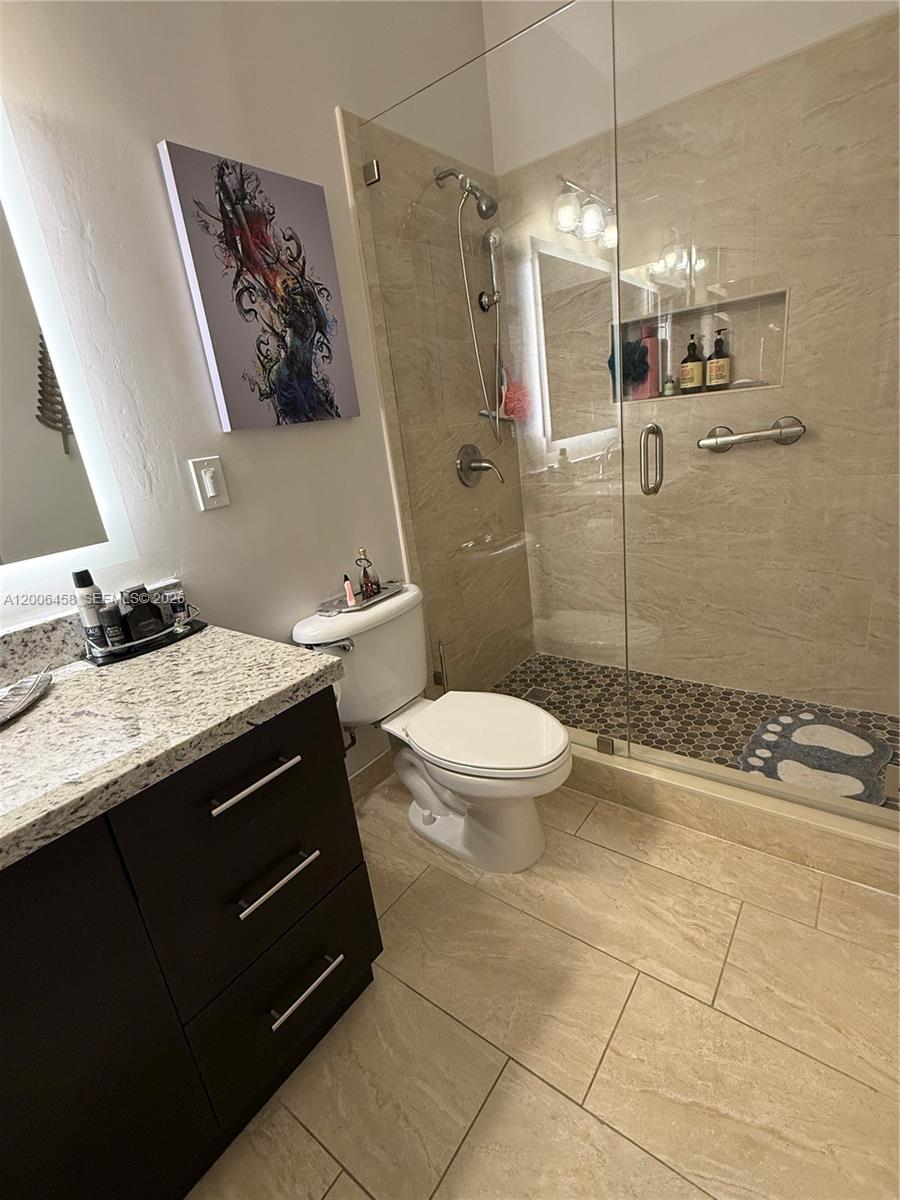 REGENCY HOMES AT SUNRISE - Residential