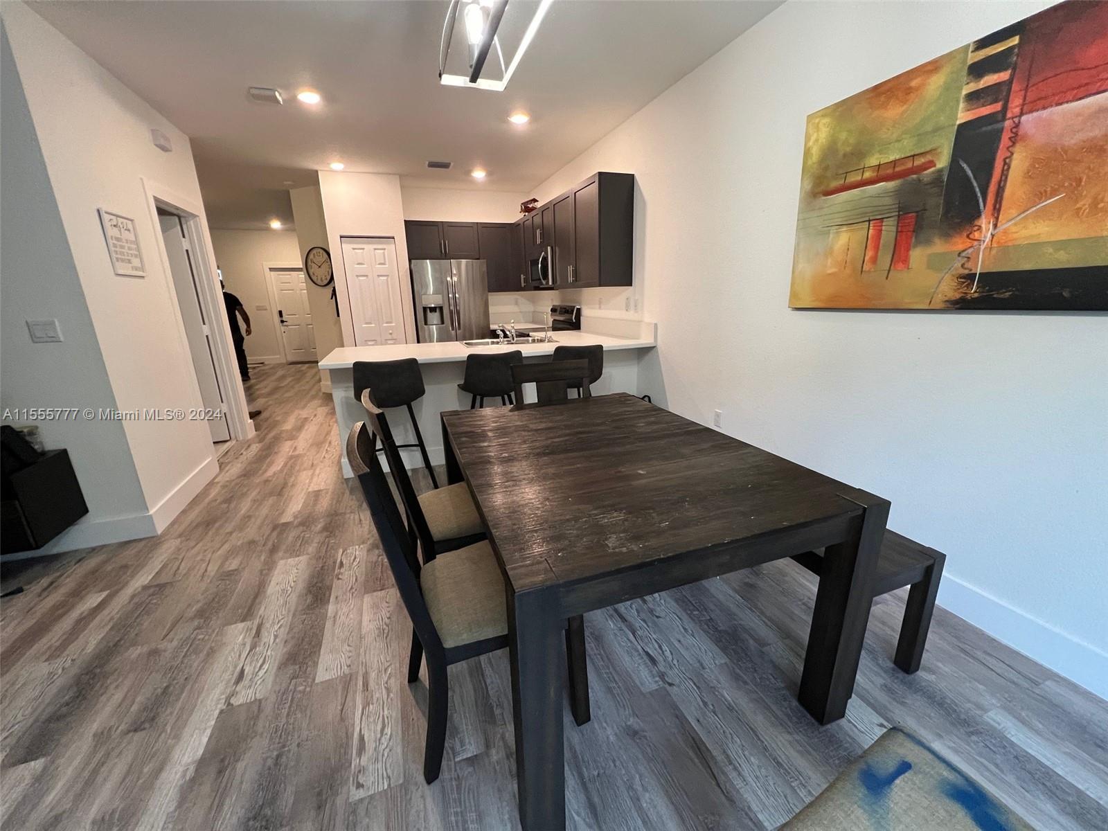 TROTTERS CHASE - Residential