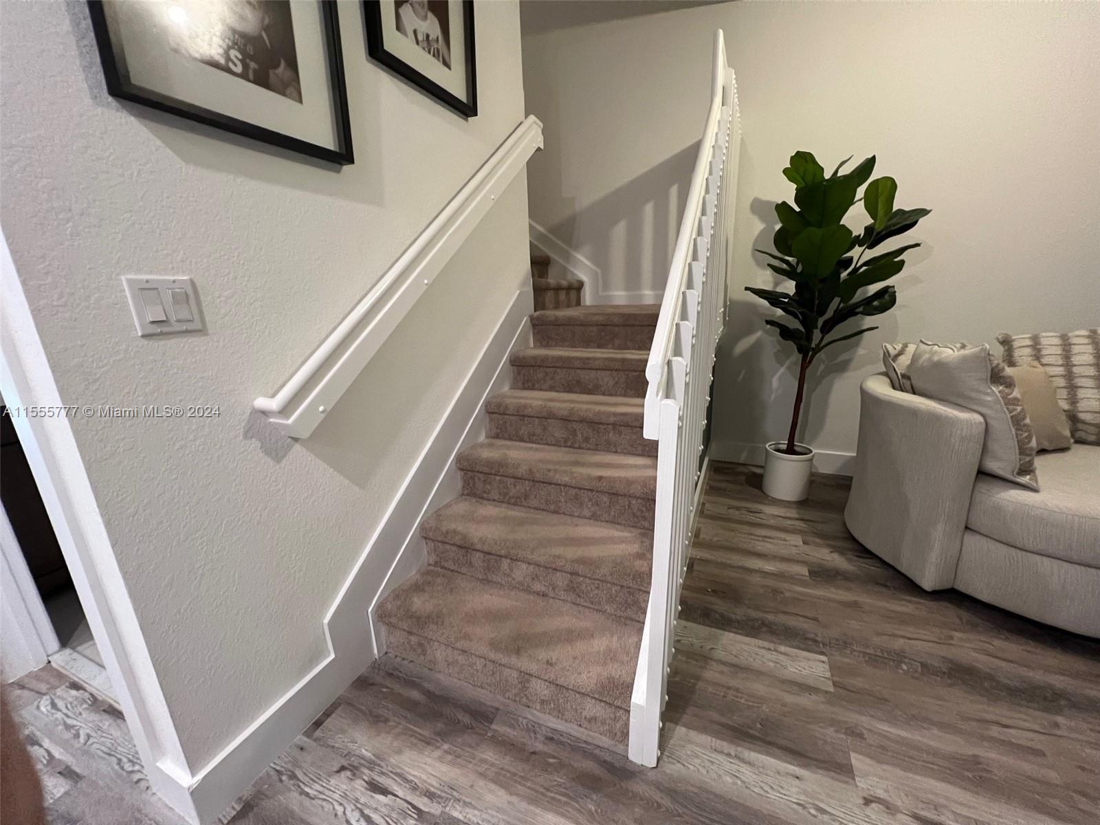 TROTTERS CHASE - Residential