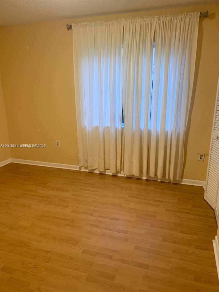 LANDINGS - Residential Lease