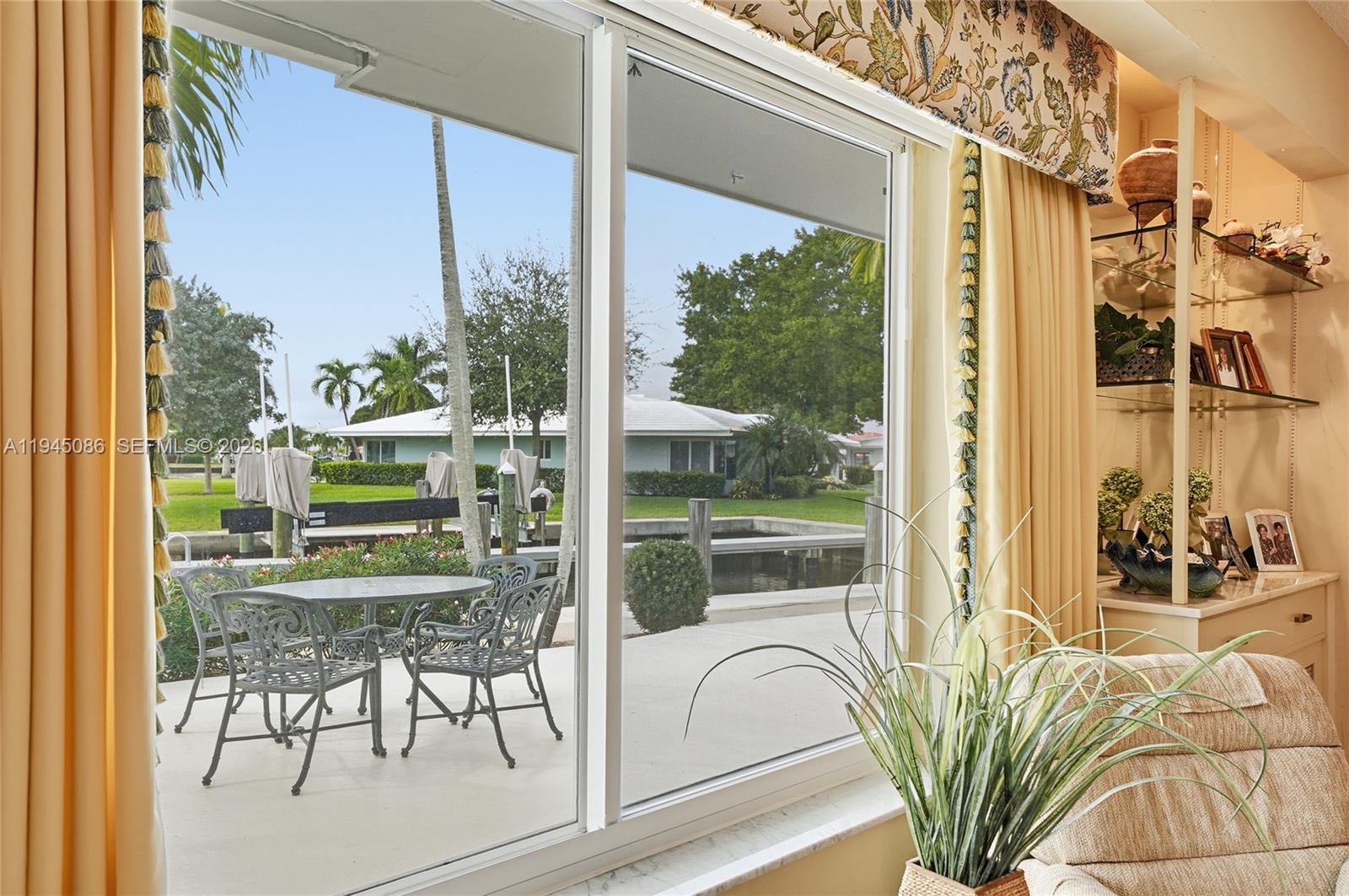 PALM CLUB CO-OP - Residential