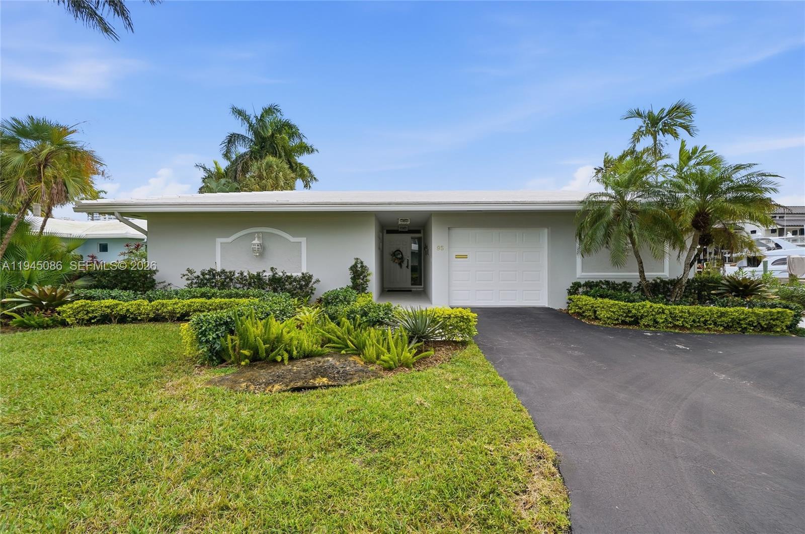 PALM CLUB CO-OP - Residential