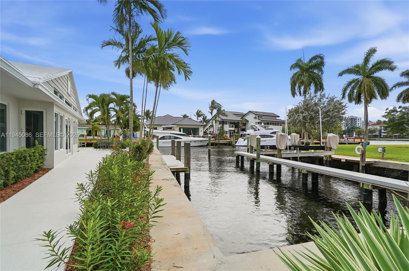 PALM CLUB CO-OP - Residential