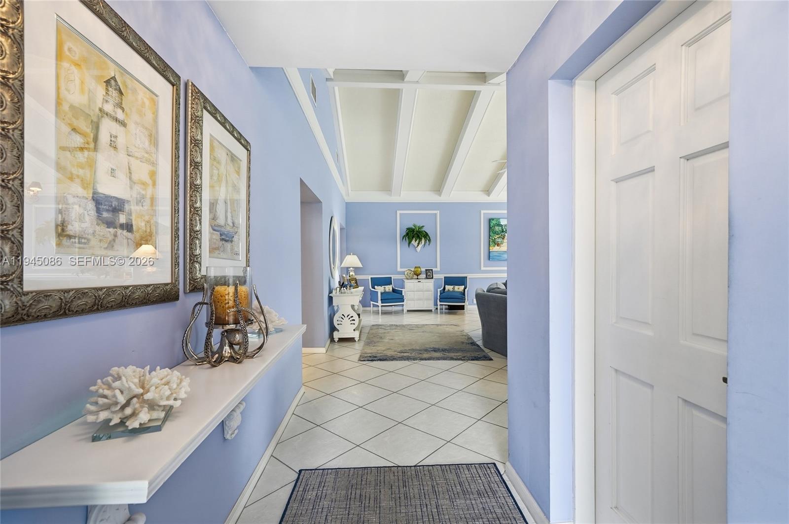 PALM CLUB CO-OP - Residential