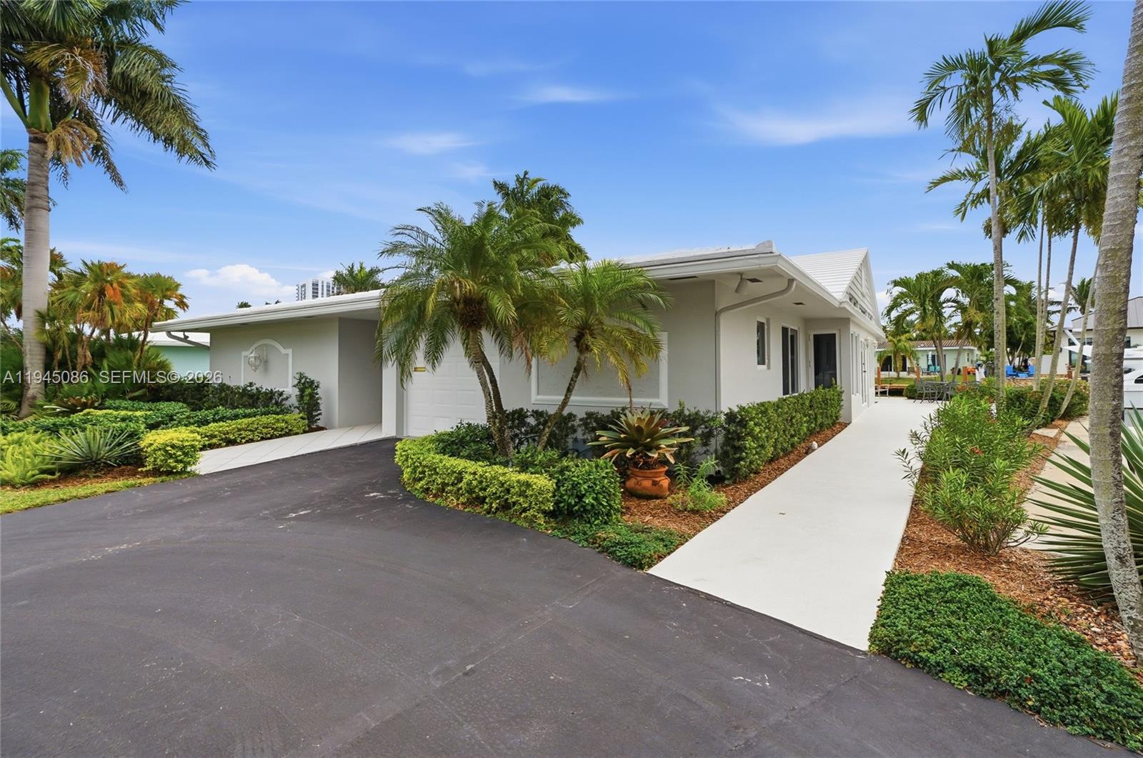 PALM CLUB CO-OP - Residential