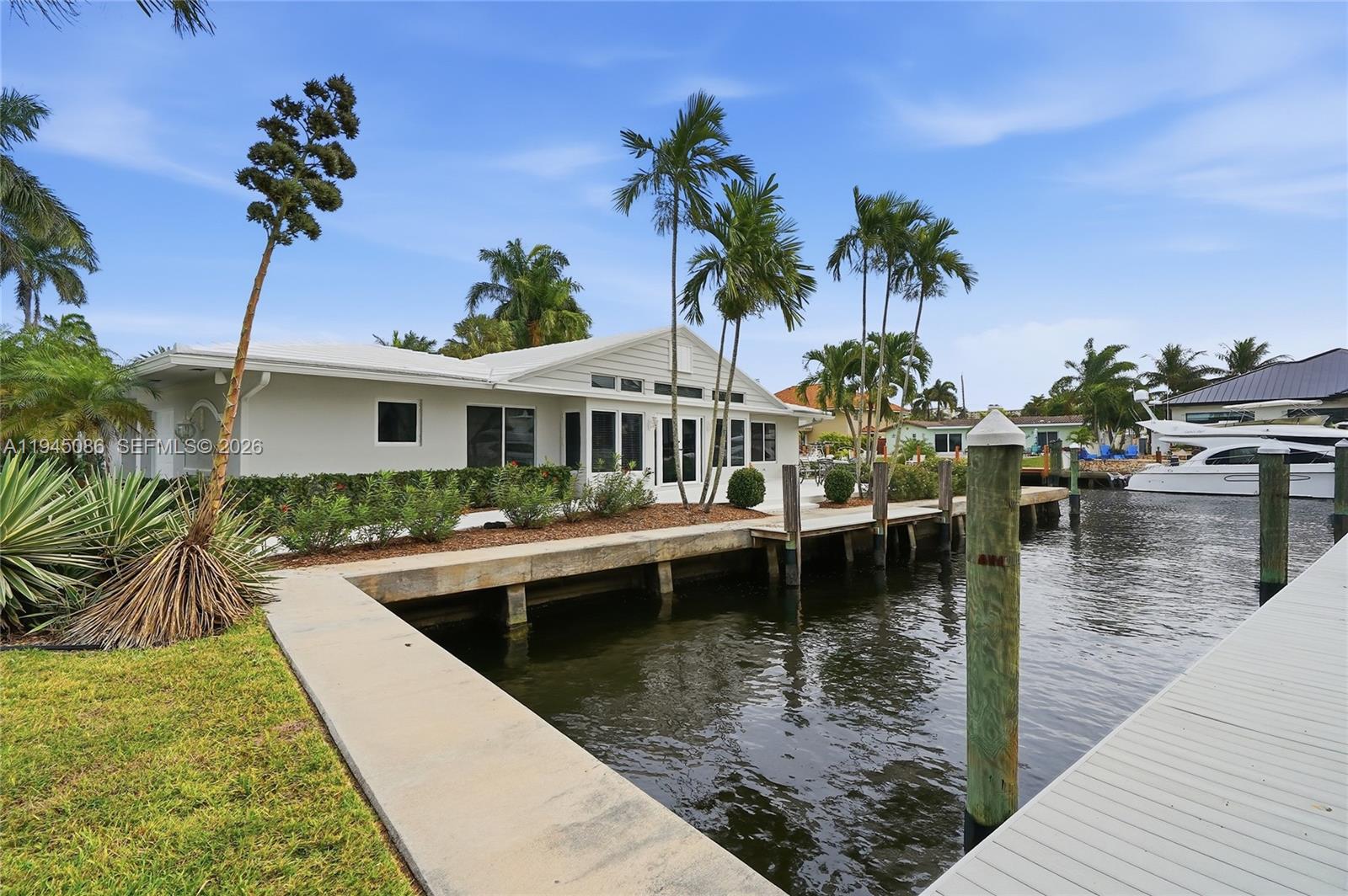 PALM CLUB CO-OP - Residential