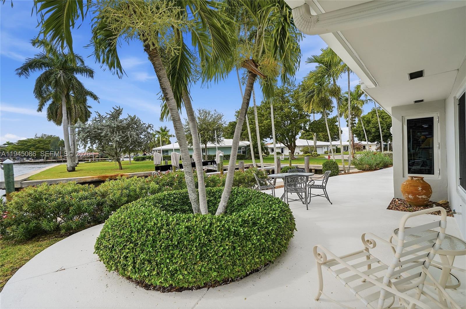 PALM CLUB CO-OP - Residential