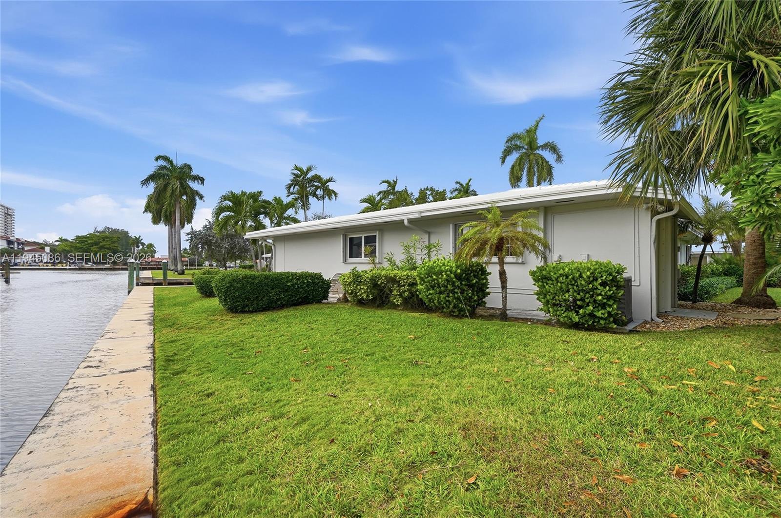 PALM CLUB CO-OP - Residential