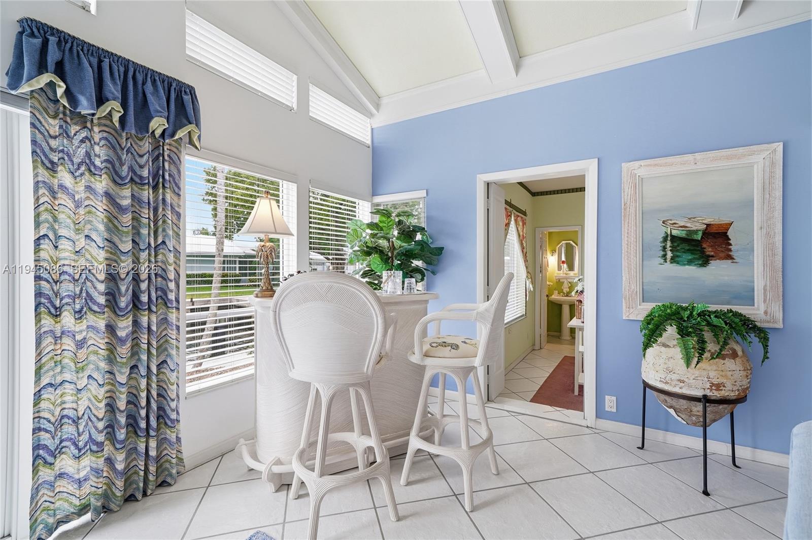 PALM CLUB CO-OP - Residential