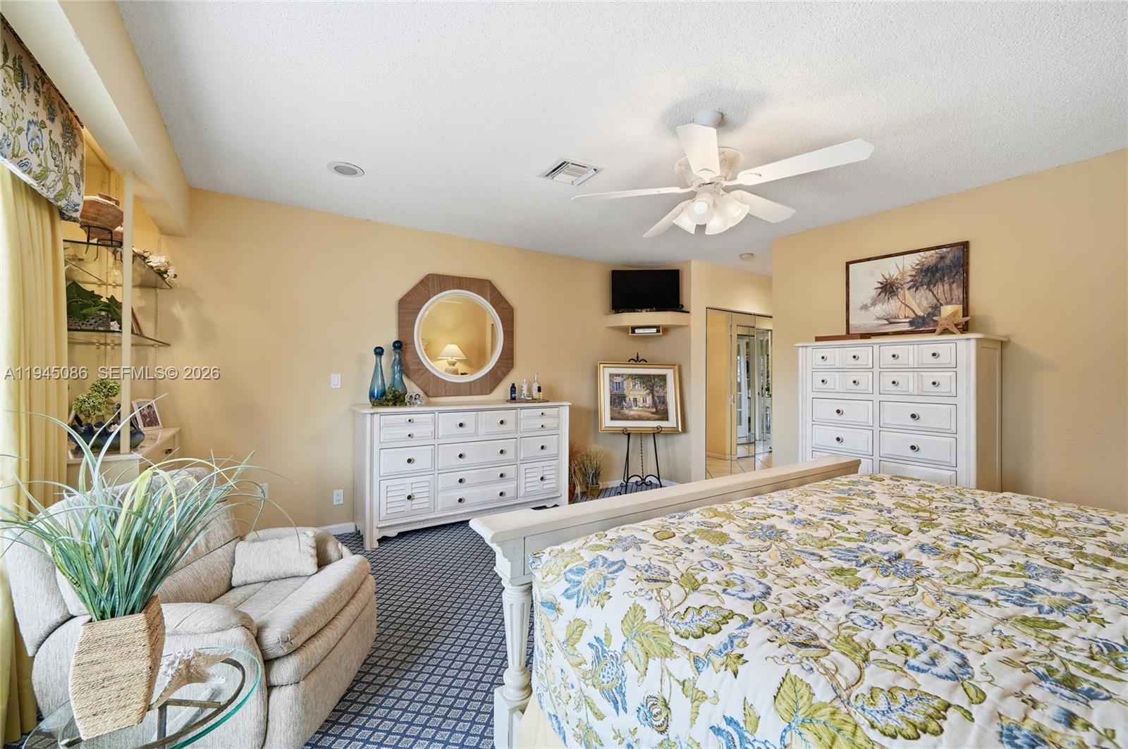 PALM CLUB CO-OP - Residential