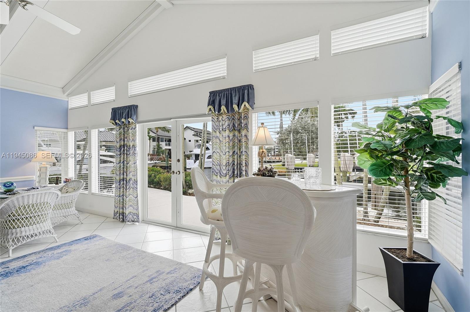 PALM CLUB CO-OP - Residential