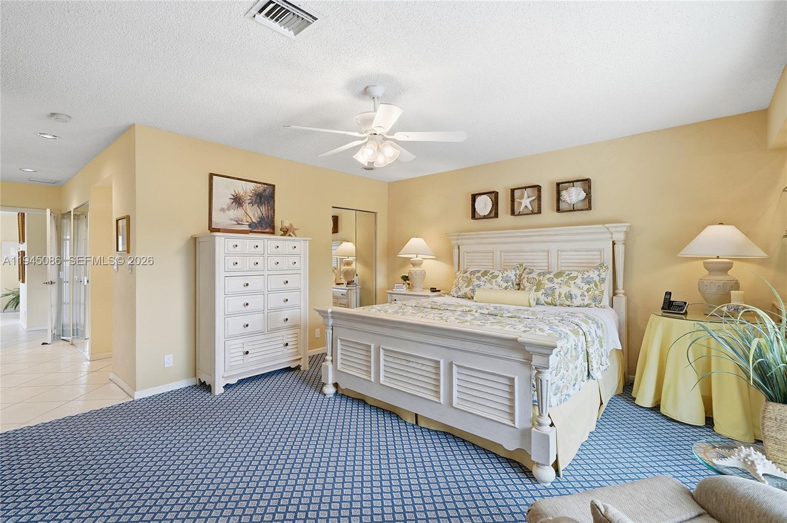 PALM CLUB CO-OP - Residential