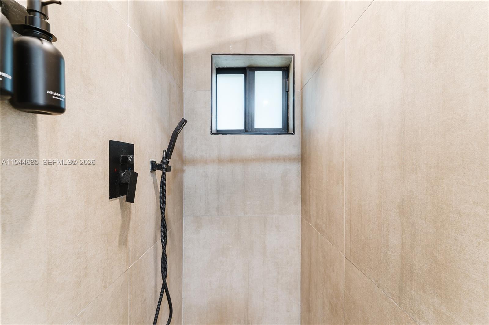 RAILWAY SHOPS ADDN 2ND AM - Residential