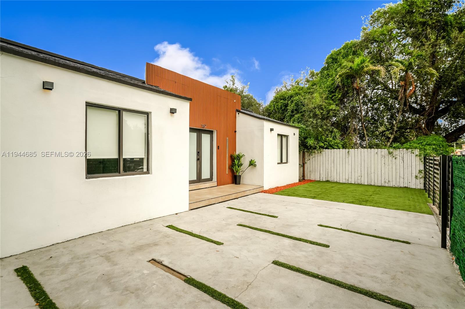 RAILWAY SHOPS ADDN 2ND AM - Residential