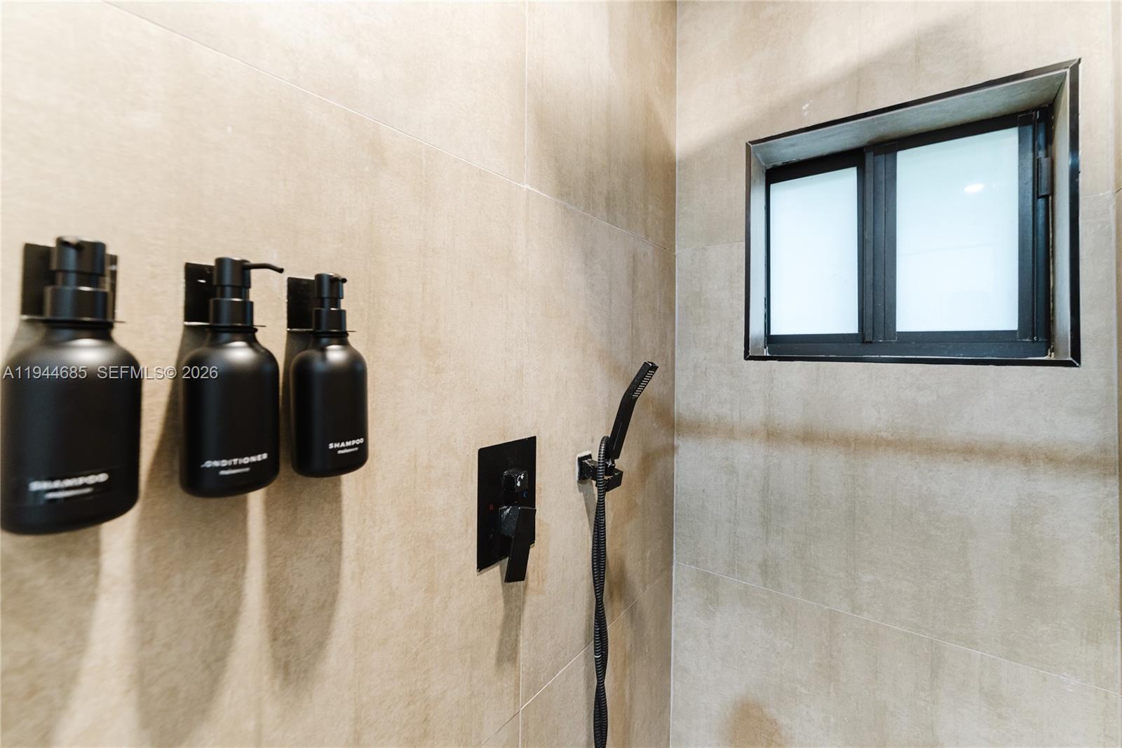 RAILWAY SHOPS ADDN 2ND AM - Residential