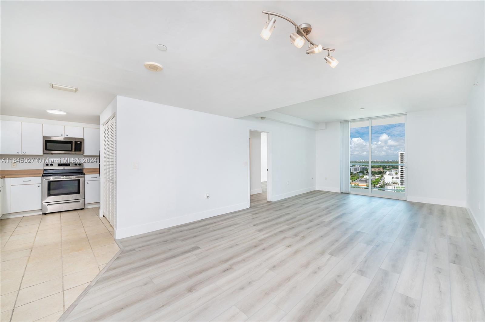 VUE AT BRICKELL CONDO - Residential Lease