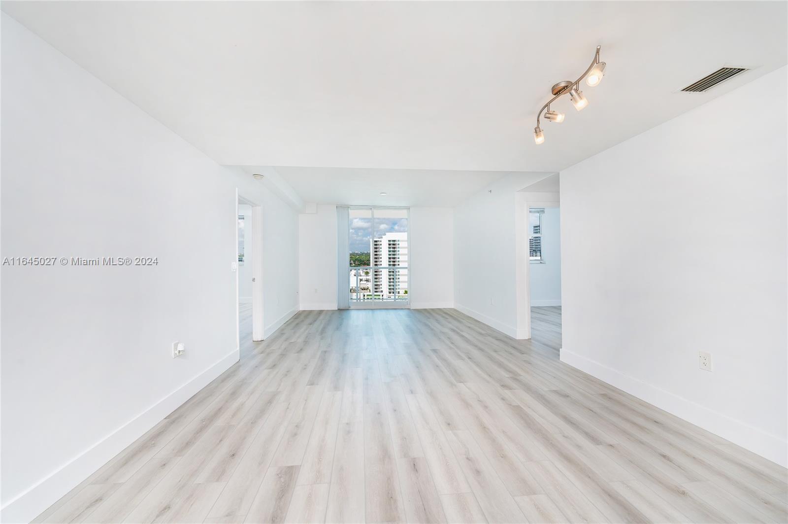 VUE AT BRICKELL CONDO - Residential Lease