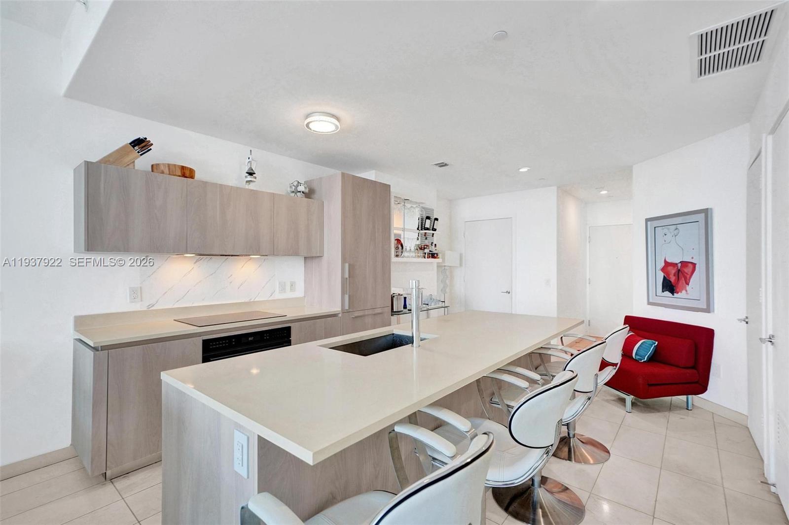 GRAN PARAISO CONDO - Residential