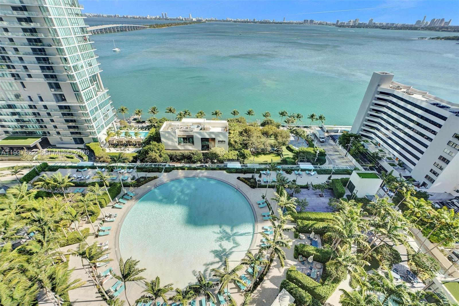 GRAN PARAISO CONDO - Residential