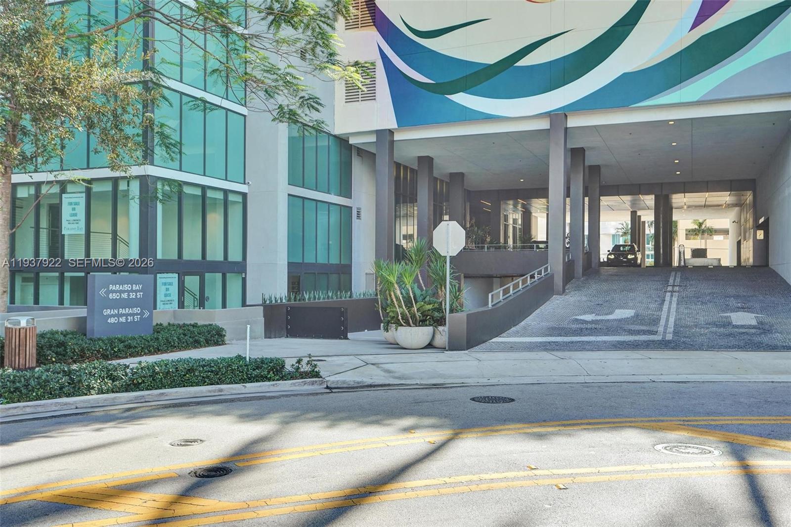 GRAN PARAISO CONDO - Residential