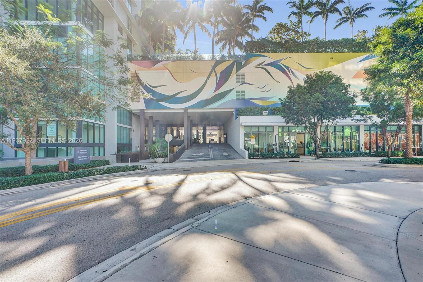 GRAN PARAISO CONDO - Residential