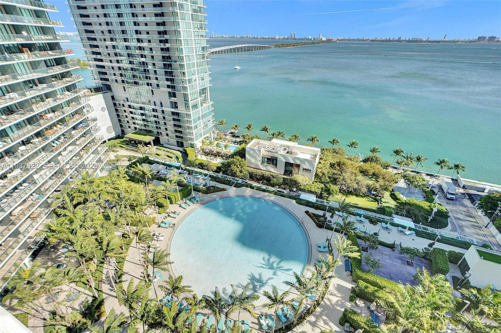 GRAN PARAISO CONDO - Residential