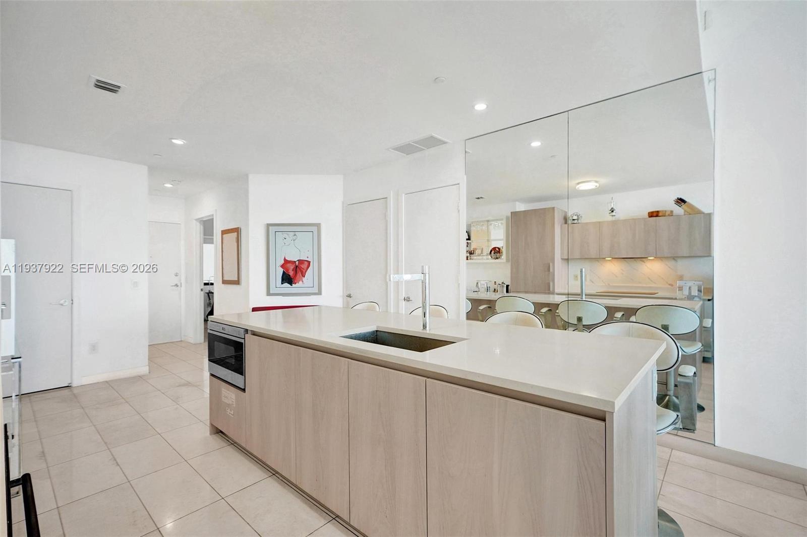 GRAN PARAISO CONDO - Residential