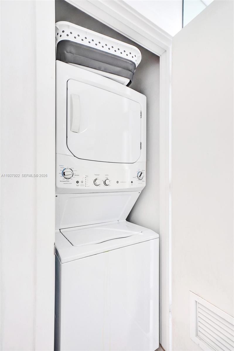 GRAN PARAISO CONDO - Residential