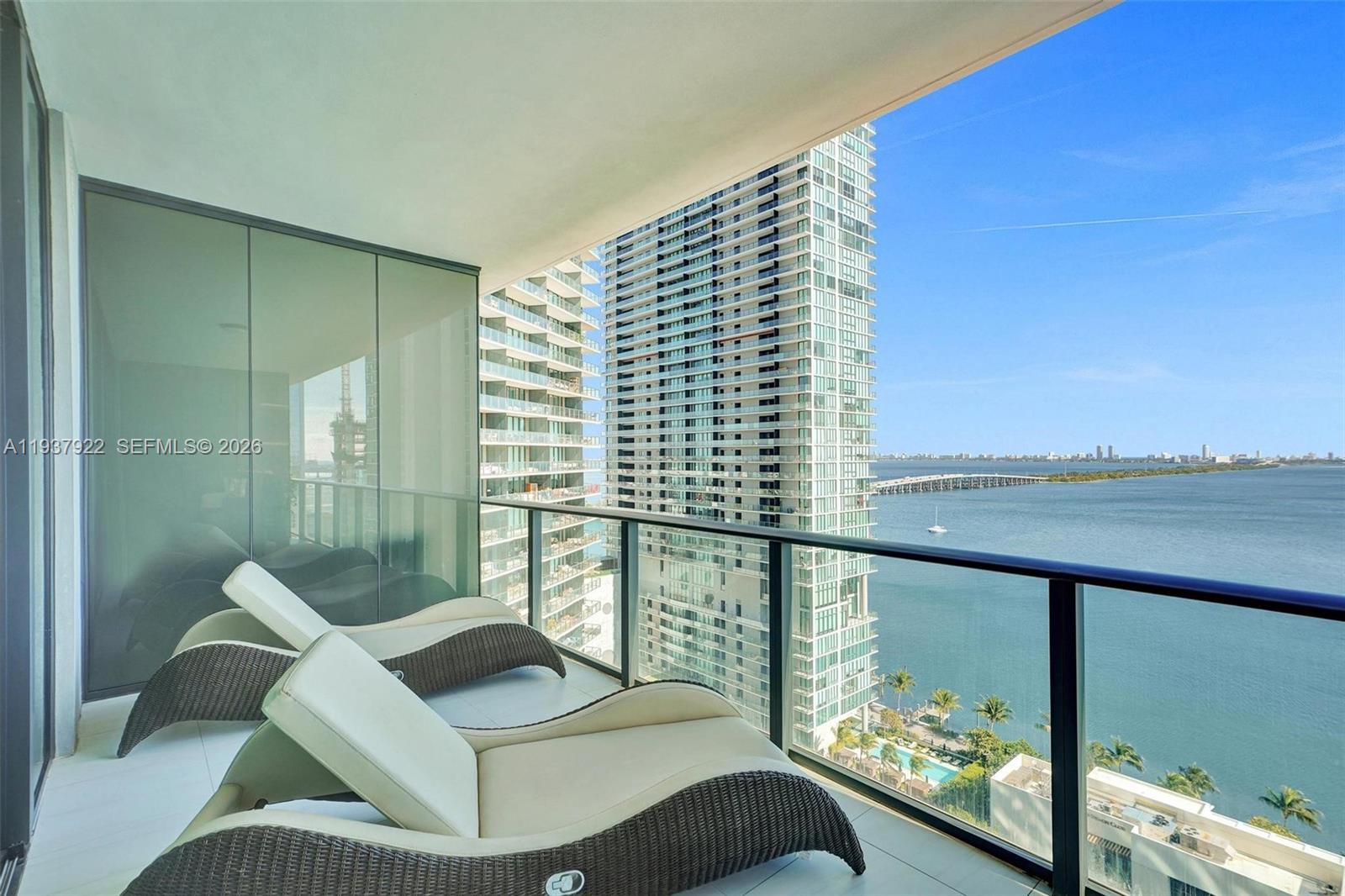 GRAN PARAISO CONDO - Residential