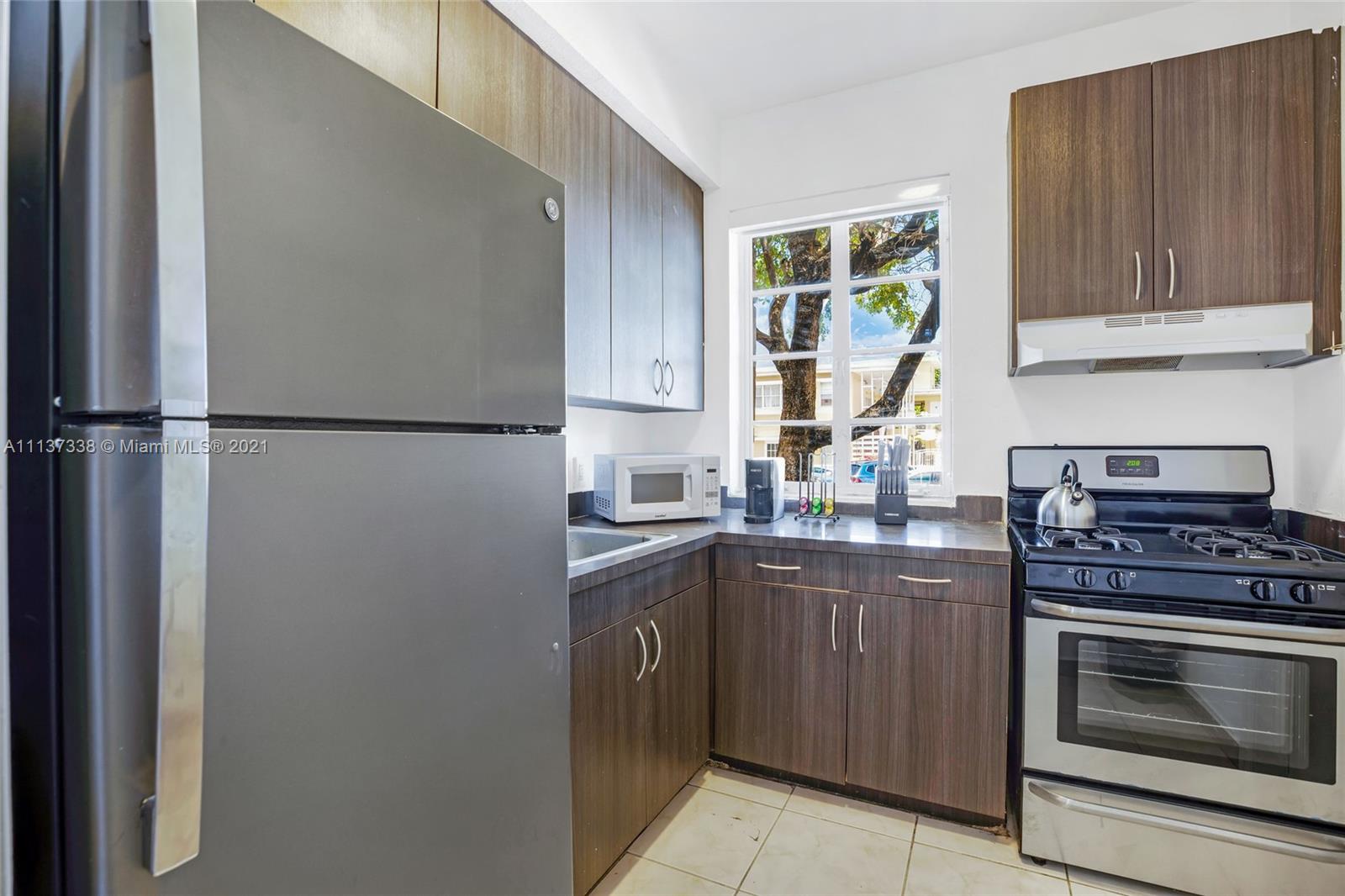 BEACH BAY SUB - Residential Income