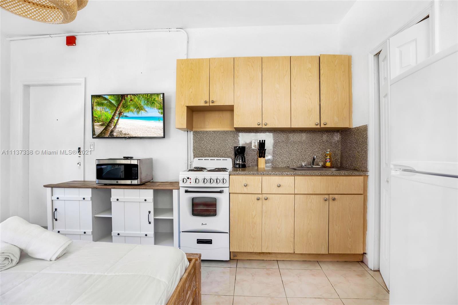 BEACH BAY SUB - Residential Income