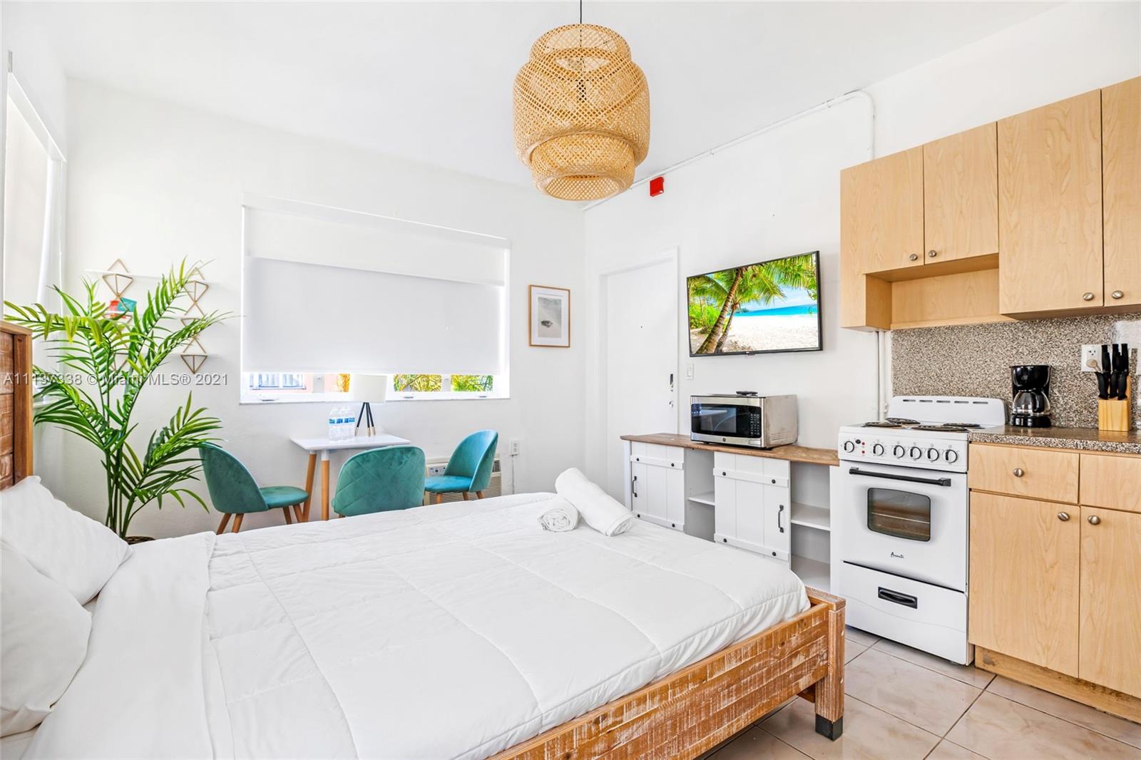 BEACH BAY SUB - Residential Income