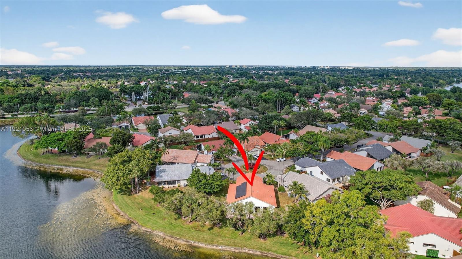 COUNTRY ISLES - Residential