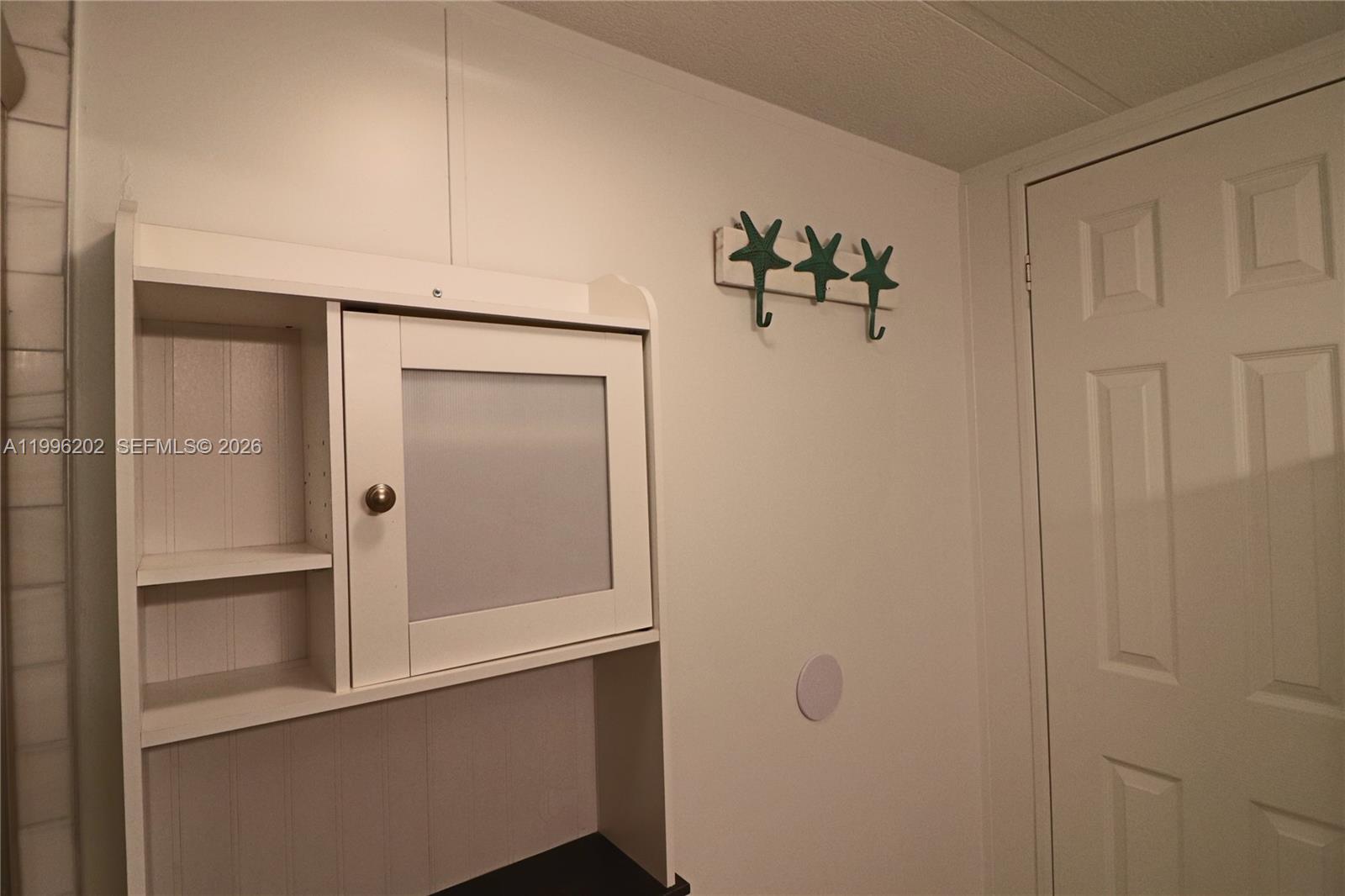 WEST WINDS - Residential