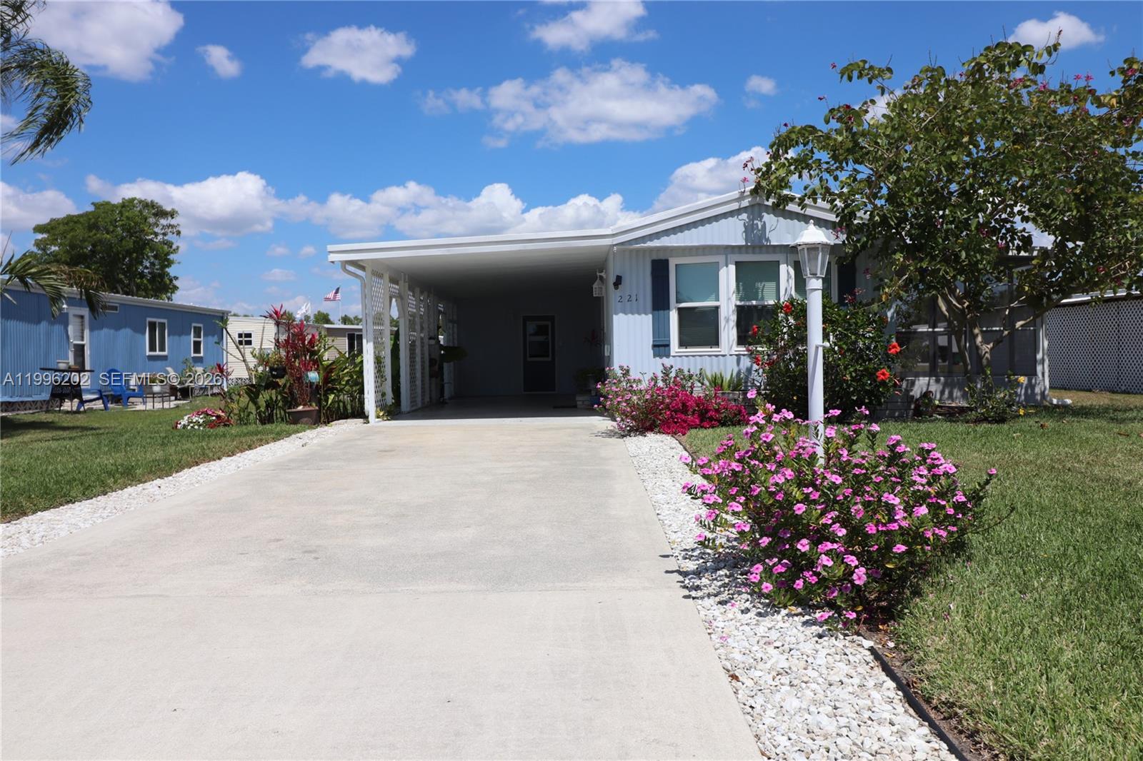 WEST WINDS - Residential