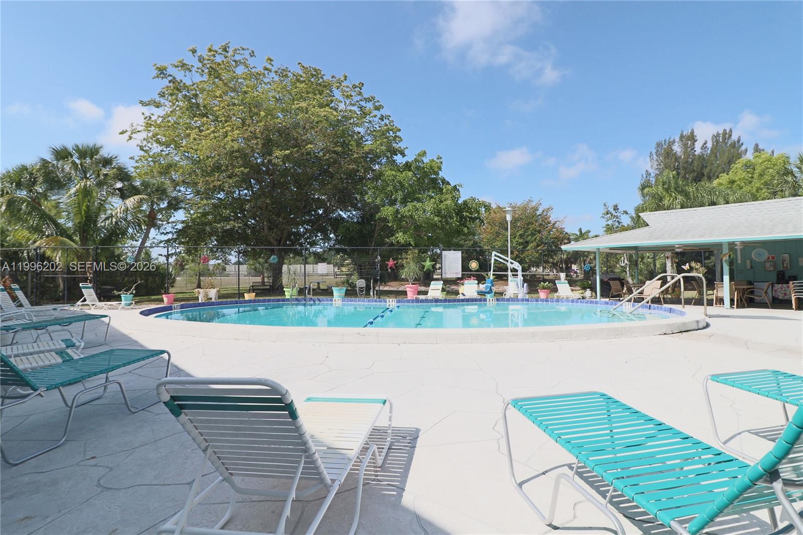 WEST WINDS - Residential