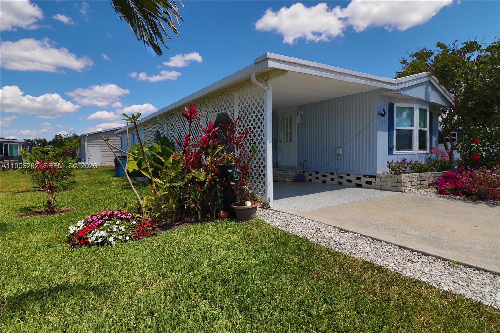 WEST WINDS - Residential