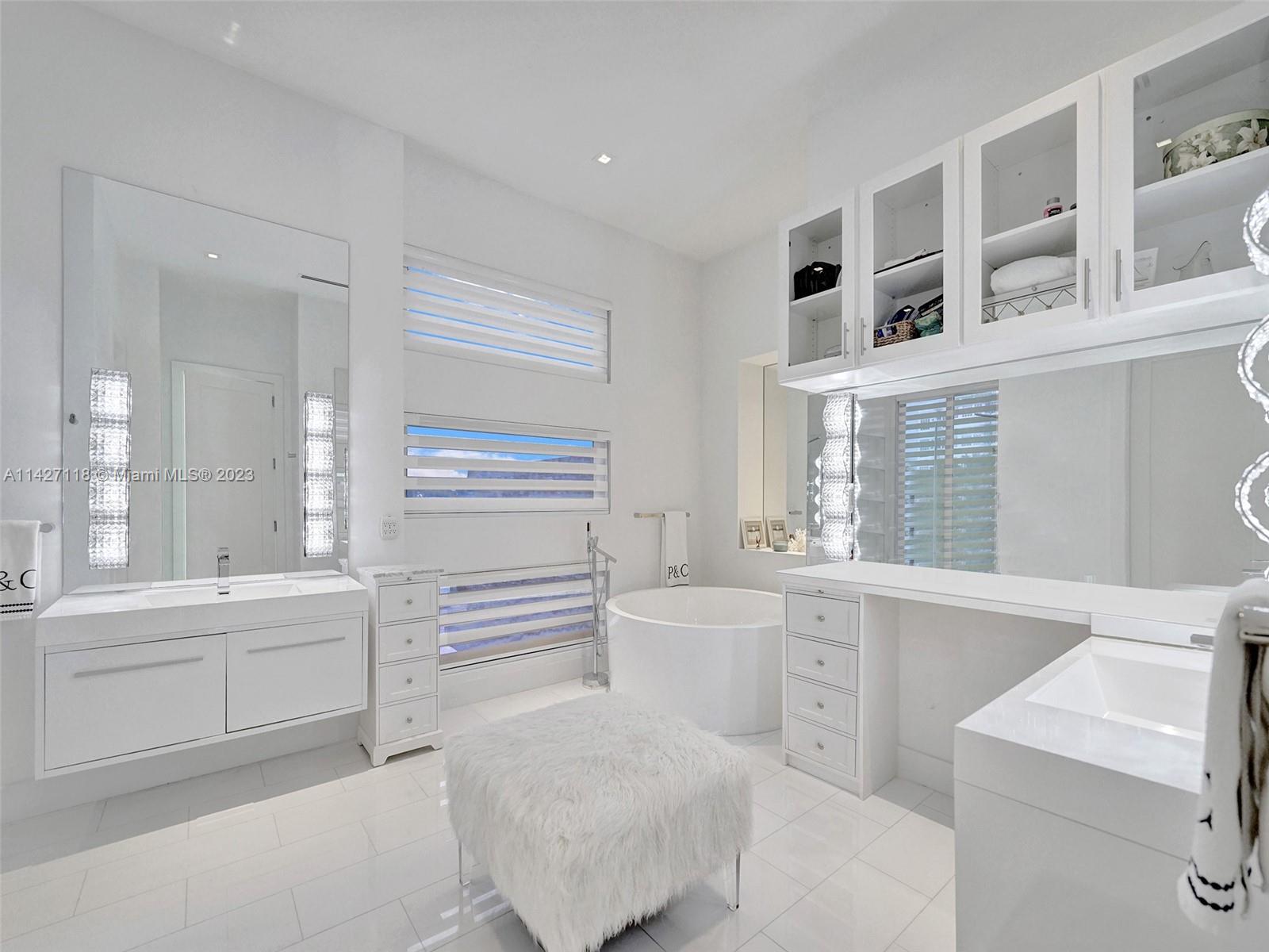 SAN SOUCI ESTATES - Residential