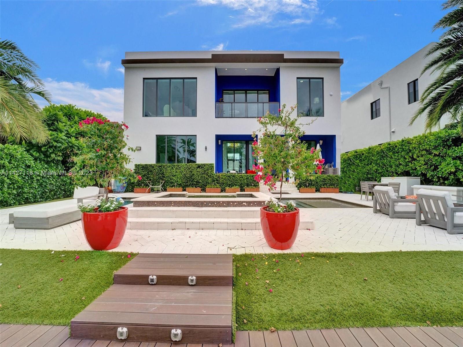 SAN SOUCI ESTATES - Residential